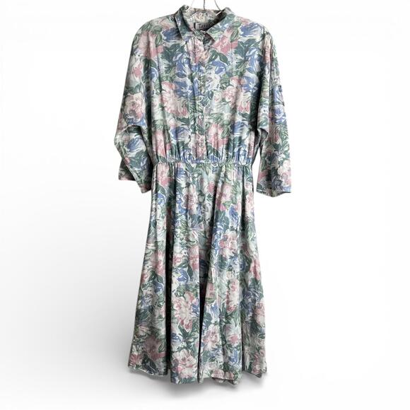 Vintage Floral Cottagecore Midi Shirtdress with 3/4 Sleeves and Pockets - Picture 2 of 5